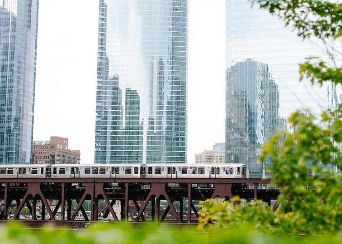Voco Chicago Downtown - Riverwalk By Ihg